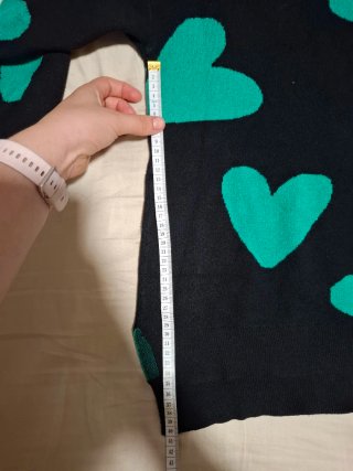 Jersey Negro Corazones Verdes Talla L