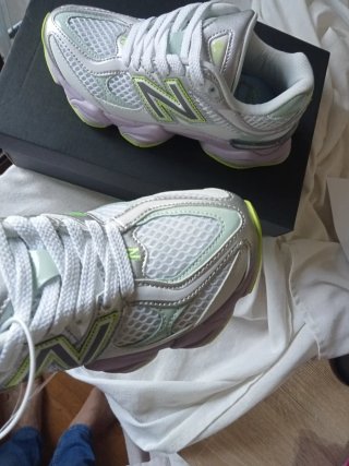 Zapatillas New Balance Morado Blanco