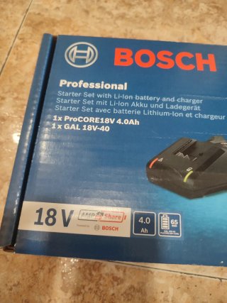 Cargador y Batería Bosch 18V ProCORE 4.0Ah