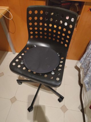 Silla de escritorio negra Ikea