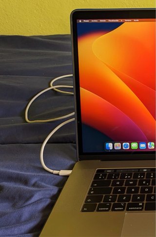 MacBook Pro 2018 i7 32GB RAM