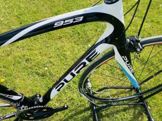 Bici carretera PURE STRADA 953 CARBONO