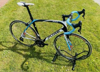 Bici carretera PURE STRADA 953 CARBONO