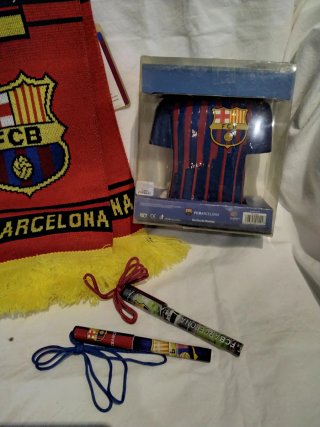 Lote 4 artículos  FC Barcelona