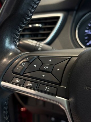 Nissan Qashqai N-Connecta (2018)