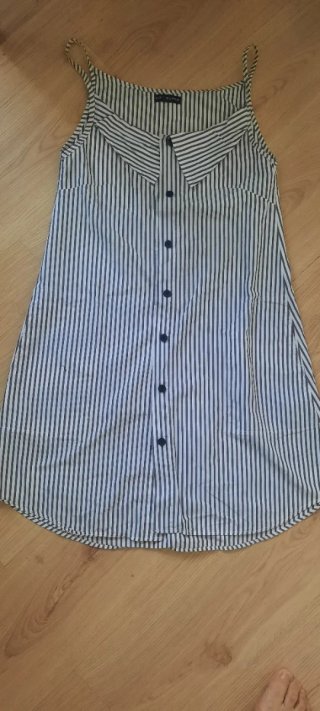 Vestido de tirantes a rayas