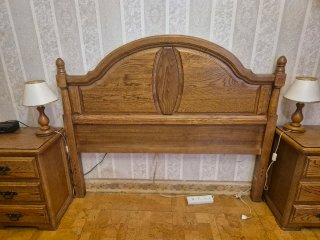 Dormitorio Completo de Madera Estilo Clásico