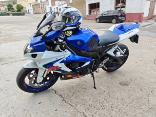 Suzuki GSXR 600 K6