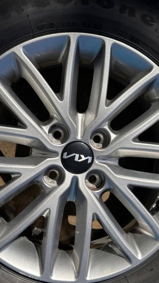 Llanta 15” Kia Rio