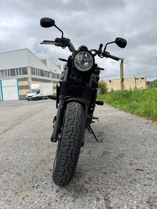 Yamaha XSR 700 A2 Negra