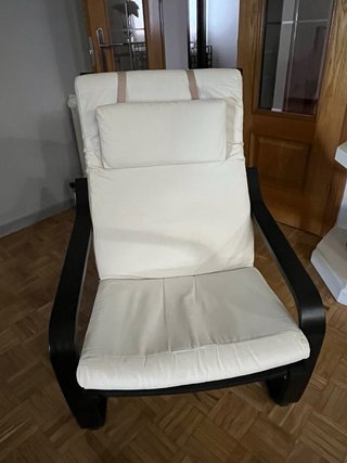 Sillón Ikea madera y tela beige/negro