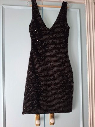 Vestido negro lentejuelas Sfera