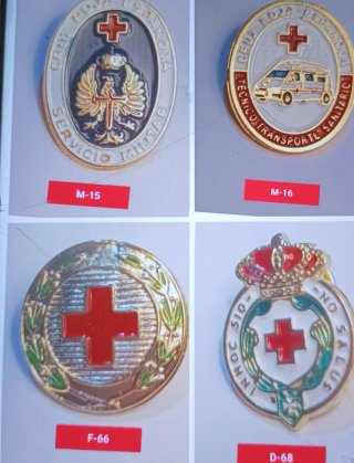 Lote 4 insignias Cruz Roja Española Socorrista