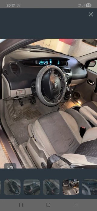 Renault Grand Scenic 2005