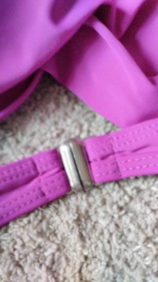 Parte de cima de biquíni push-up roxo
