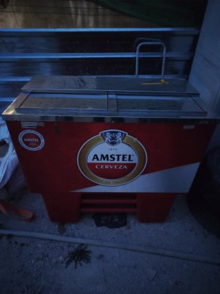 Botellero Amstel 2 puertas perfectas condiciones