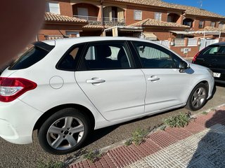 Citroen C4 2011