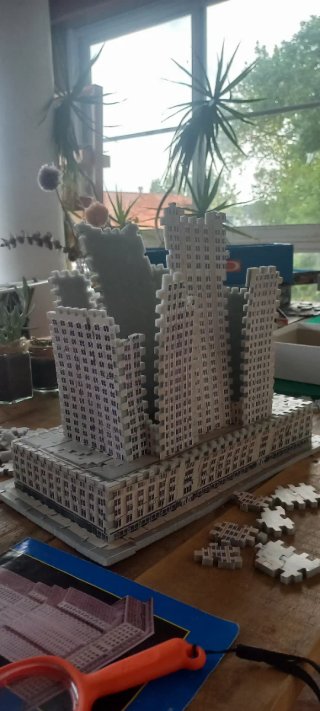 Puzzle 3D Empire State 107cm - 902 piezas