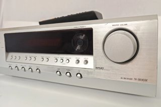 Amplificador Onkyo TX-SR303E