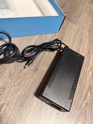 Amplificador SMSL SA-98E  (2 x 160 W)
