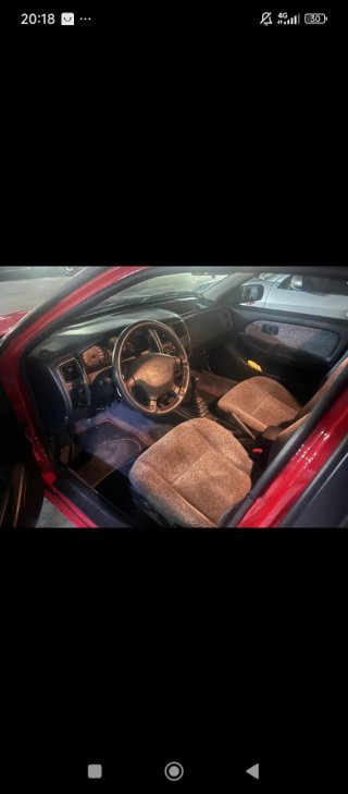 Nissan Almera 2000