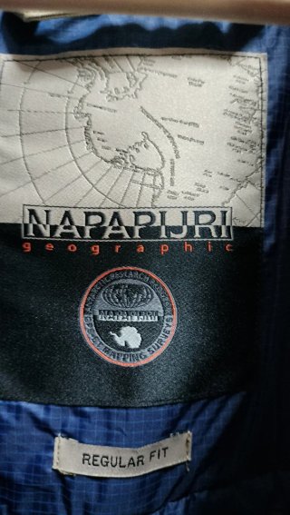 Chaleco Napapijri Beige y Rojo
