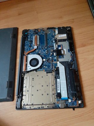 Lenovo V130-15IKB Notebook Nero
