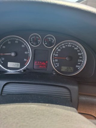 Volkswagen Passat 2003