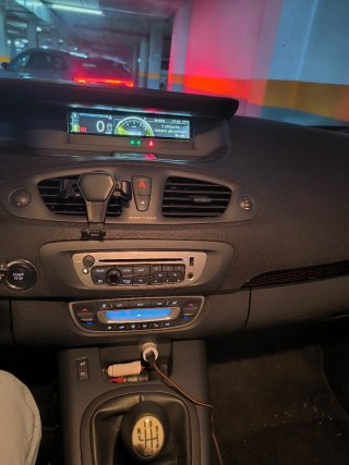 Renault Scenic 2012
