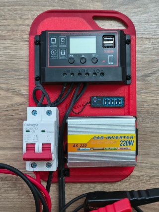 Mini Kit Solar Camper 12V a 220W Listo para conect