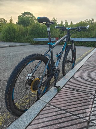 Bicicleta MTB RockRider RR 8.1