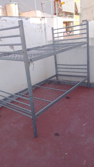 Cama litera metálica buen estado