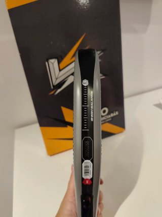 Pala de pádel Kombat Pro
