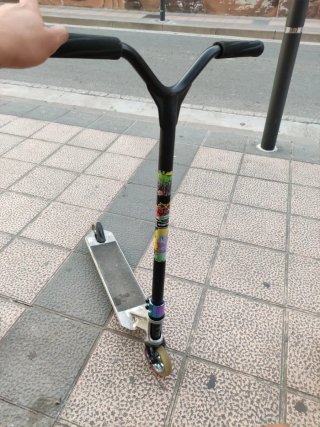 Patín Scooter Trucos