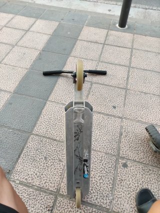 Patín Scooter Trucos