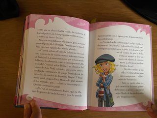 Trío Beta Cuatro amigas para un misterio ; El guar