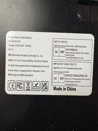 Máquina de Humo LED Profesional 2000W
