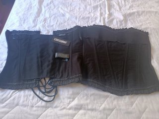 Corsé negro Jawbreaker XL