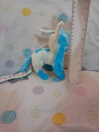 Pokémon peluche do pokémon glaceon