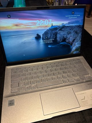 Portátil Asus VivoBook S14 / Precio negociable