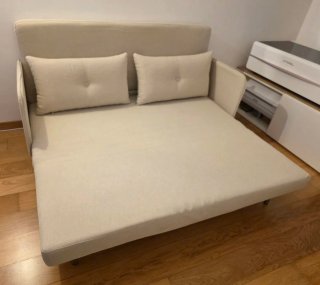 Sofá Cama Nórdico – Prácticamente Nuevo (Poco Uso)