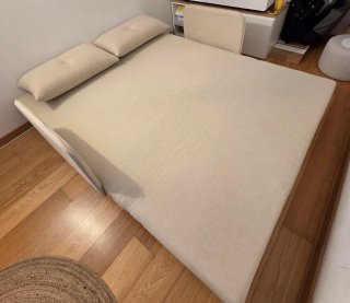 Sofá Cama Nórdico – Prácticamente Nuevo (Poco Uso)