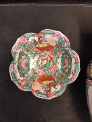 Set di Porcellana Cinese e Giapponese