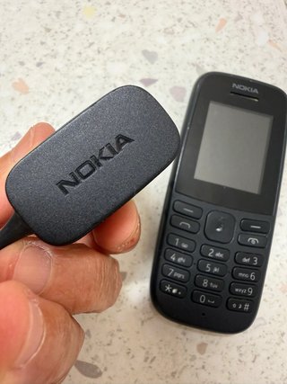 Telefono cellulare Nokia 105 nero vintage