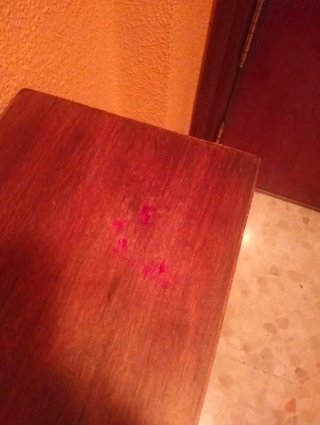 Mueble de madera para entrada