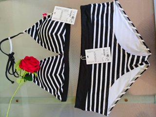 Bikini Esprit Talla 42 95C Negro/Blanco Rayas