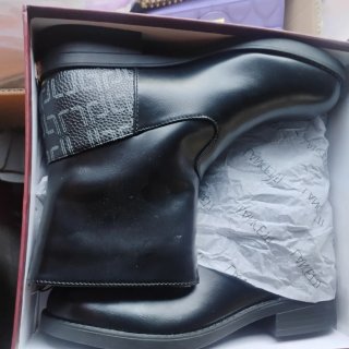 Stivali bassi donna n.38