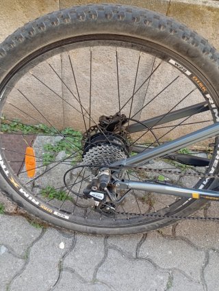 Bici elettrica Moma MTB 250W