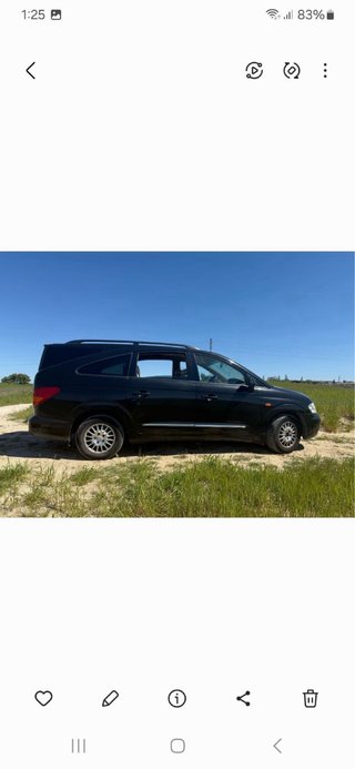 SsangYong Rodius 2011