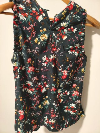 Blusa Sfera floral M